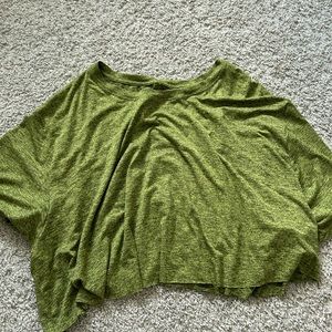 2x fabletics cropped work out tee